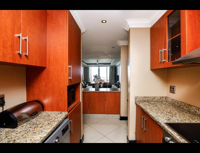 2 BEDROOM APARTMENT FOR SALE IN NORTH BEACH